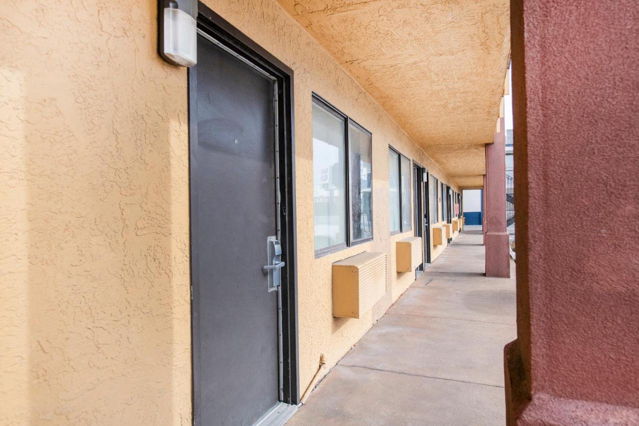 Oyo Hotel Tulsa Ok I-44/Route 66 מראה חיצוני תמונה
