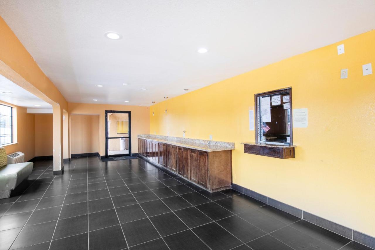 Oyo Hotel Tulsa Ok I-44/Route 66 מראה חיצוני תמונה